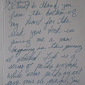Handwritten thank you note expressing gratitude.